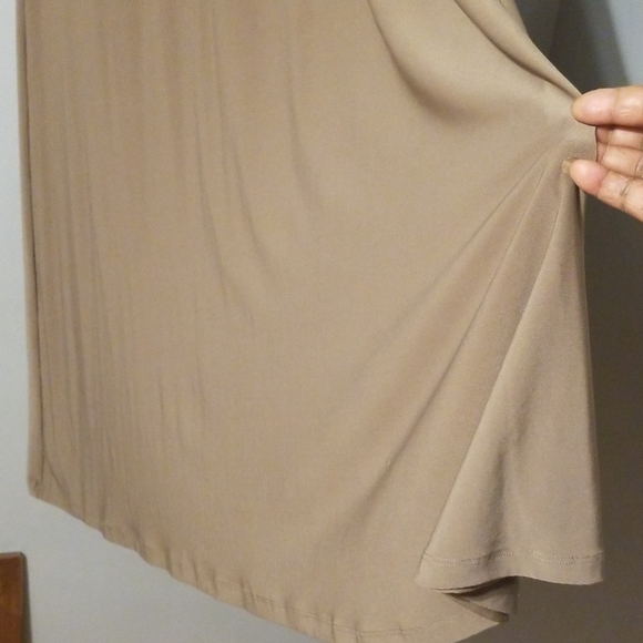 Dress - Picture 3 of 5